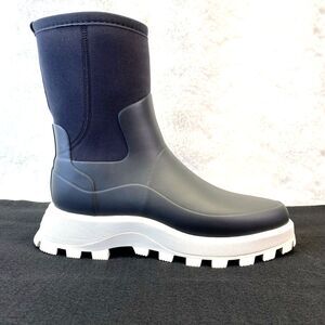Hunter Women's City Explorer Short Black Boots WFS2238NRE‎ White Sole 9 Chunky